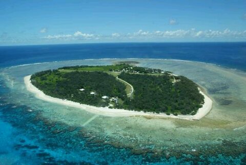 Great Barrier Reef Lady Elliot Island
